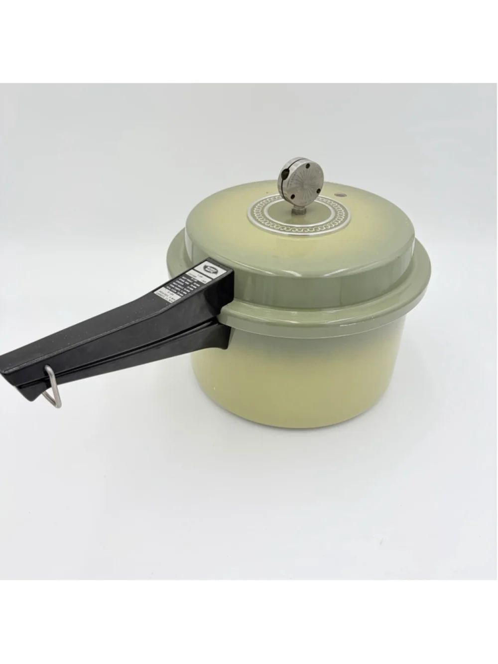 MIRRO-MATIC Manhattan Pressure Cooker 4 Qt Canner Avocado Green Aluminum USA VTG